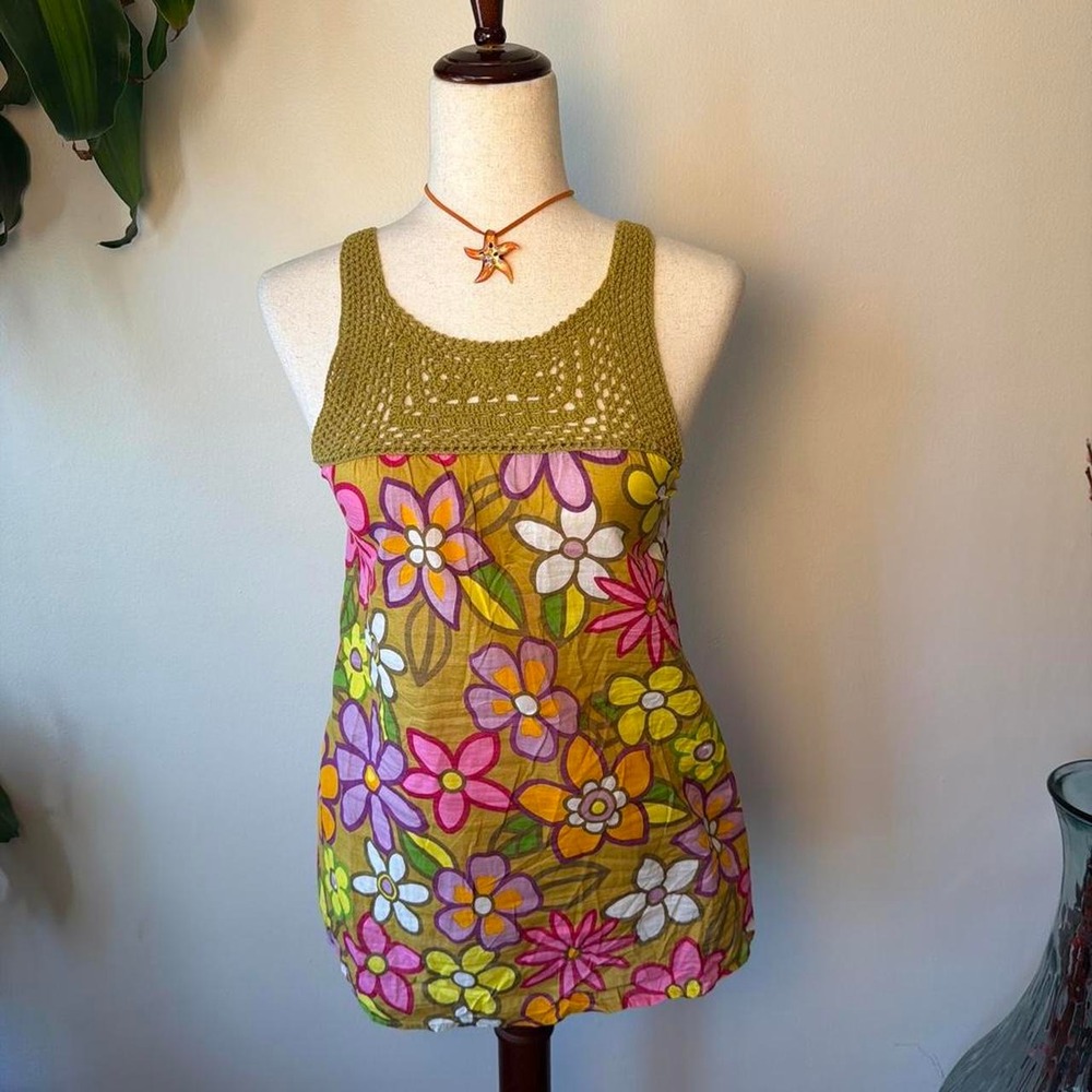 Charlotte Russe Vintage Y2K Crochet Floral Babydoll Tank Top Green Pink Large